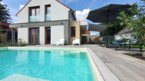 Velence Lakeside Pool House